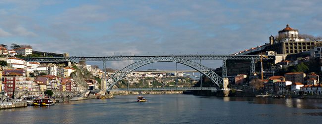 Concurso para ponte rodoviária sobre o rio Douro “acima do preço base” poderá “não prosseguir”