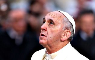 Papa Francisco critica aprovação de Lei da Eutanásia pelo Parlamento Português