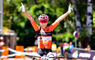 Ciclista Raquel Queirós em crescimento difícil ambiciona chegar aos Jogos Olímpicos Paris2024
