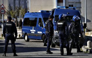 Dez detidos por tráfico de mais de 1.500 doses de cocaína, haxixe e canábis em Aveiro e Porto