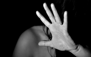 PJ detém em Vila Nova de Famalicão suspeito de 28 anos de abuso sexual de criança de 13 anos