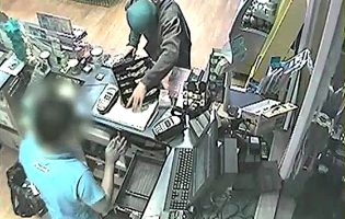 Homem assalta loja de compra e venda de ouro na Póvoa de Varzim e foge após agredir o dono