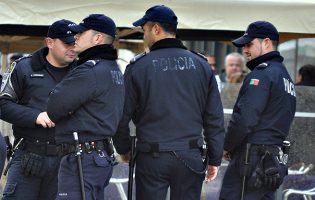 3 detidos por suspeita de tráfico de anfetaminas, cocaína e haxixe em Gaia e Vila do Conde