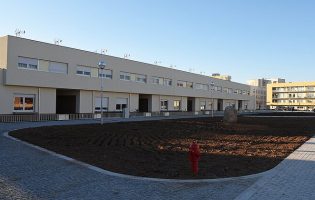 Câmara de Vila do Conde lança concurso de 15,4 milhões de euros para comprar 90 casas