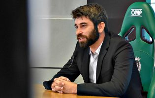 Treinador do Rio Ave Luís Freire admite “cautelas” no duelo com FC Porto