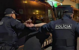 PSP detém cinco suspeitos de roubo a posto de abastecimento de combustíveis na A4