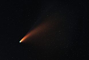 Astrofísico diz que meteoros como o desta noite normalmente vaporizam-se na atmosfera