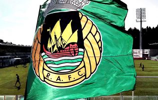 Rio Ave vence Vitória de Guimarães em Vila do Conde e dá passo decisivo rumo à manutenção