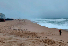 Buscas por homem desaparecido no mar da Póvoa de Varzim terminaram às 17:45 horas