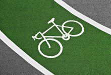 Meia centena de pessoas pedalaram pelo Porto para pedir mais segurança nas estradas