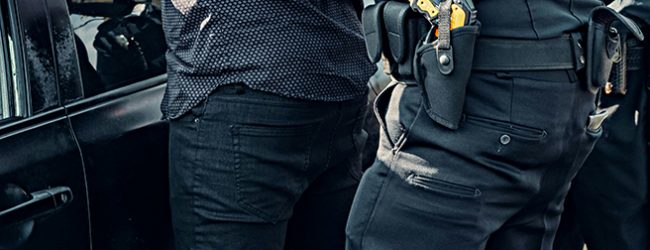 2 homens de grupo que assaltou empresas em Portugal condenados a 12 e 9 anos de prisão