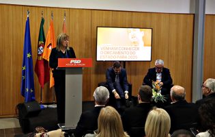 Andrea Silva é a candidata do PSD à Câmara da Póvoa de Varzim nas Eleições Autárquicas de 2025