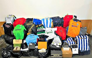 GNR apreende 10 mil artigos contrafeitos em Vila do Conde e detém dois homens de 25 e 50 anos