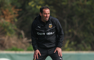 Petit promete Rio Ave a “querer reagir” na receção ao Sporting de Braga em Vila do Conde