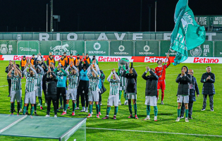 Rio Ave capitaliza desatenções do Sporting de Braga para vencer por 2-1 em Vila do Conde