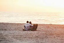 Em dia de sol e sem luz devido a apagão geral do País “foi tudo” para a praia na Póvoa de Varzim