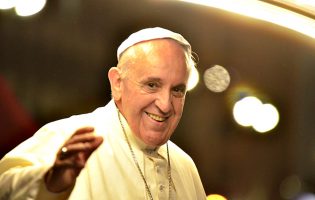 Francisco, o “Papa dos papas”, ficará na História e nos corações e memória de “todos, todos, todos”