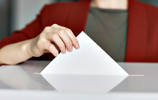 Politólogo Pedro Magalhães diz que momento do voto é o único em que todos valem o mesmo