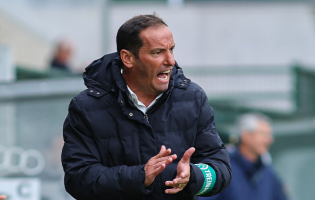 Treinador do Rio Ave Petit apela à coragem e equilíbrio para “alimentar sonho” na Taça