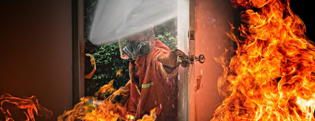 Incêndio destrói casa na freguesia de Argivai na Póvoa de Varzim e deixa 4 pessoas desalojadas
