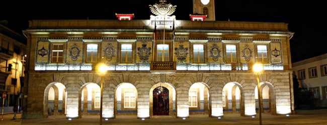 Comerciantes da Póvoa de Varzim protestam contra falta de iluminações de Natal nas ruas