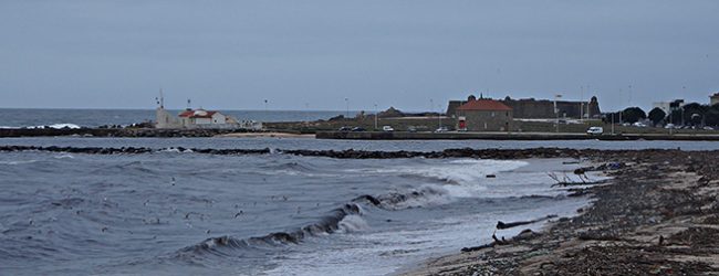 Passeios à beira-mar desaconselhados em Vila do Conde e Póvoa de Varzim devido ao mar bravo