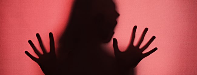 Menor institucionalizada em Barcelos exposta a mil contactos para prostituição e pornografia