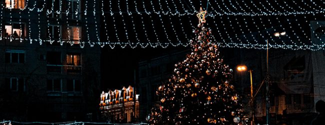 Câmara da Póvoa de Varzim confirma buscas da PJ no âmbito de contratos para luzes de Natal
