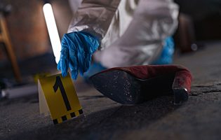 Mãe e filha de 80 e 60 anos encontradas mortas em estado de decomposição na sua casa na Trofa