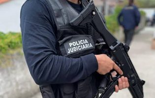 Polícia Judiciária detém três suspeitos de roubo com arma de fogo em Vila Nova de Famalicão