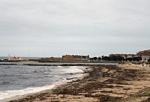 Praias sofreram “impactos significativos” devido ao mau tempo e 59% está abaixo das medidas