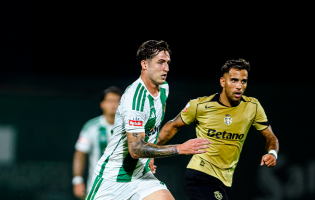 Sporting goleia Rio Ave por 4-0 na primeira parte em Vila do Conde e assume liderança da I Liga