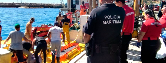 6 pescadores resgatados e 1 desaparecido em naufrágio de barco de Vila do Conde em Sesimbra