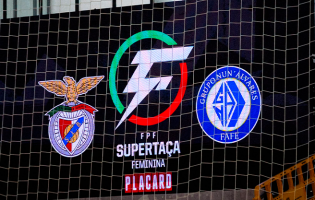 Benfica vence Nun’Álvares por 3-1 e reconquista Supertaça Feminina de Futsal em Vila do Conde