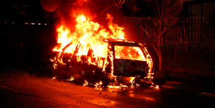 Estado indemniza PSP por carro incendiado por traficantes à porta de casa na Póvoa de Varzim