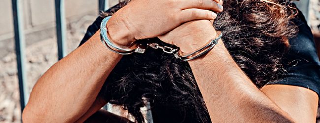 GNR detém na Maia homem de 22 anos suspeito de tráfico de droga e de ameaças com armas