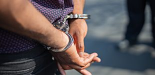 Homem de 37 anos da Póvoa de Varzim fica em prisão preventiva por violência sobre a mãe