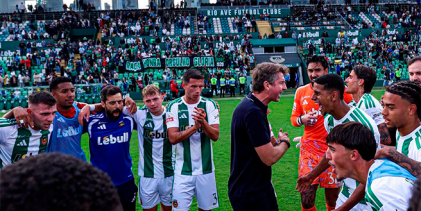 Rio Ave reduzido a 10 bate Nacional por 3-2 em Vila do Conde na estreia de Vasco Seabra